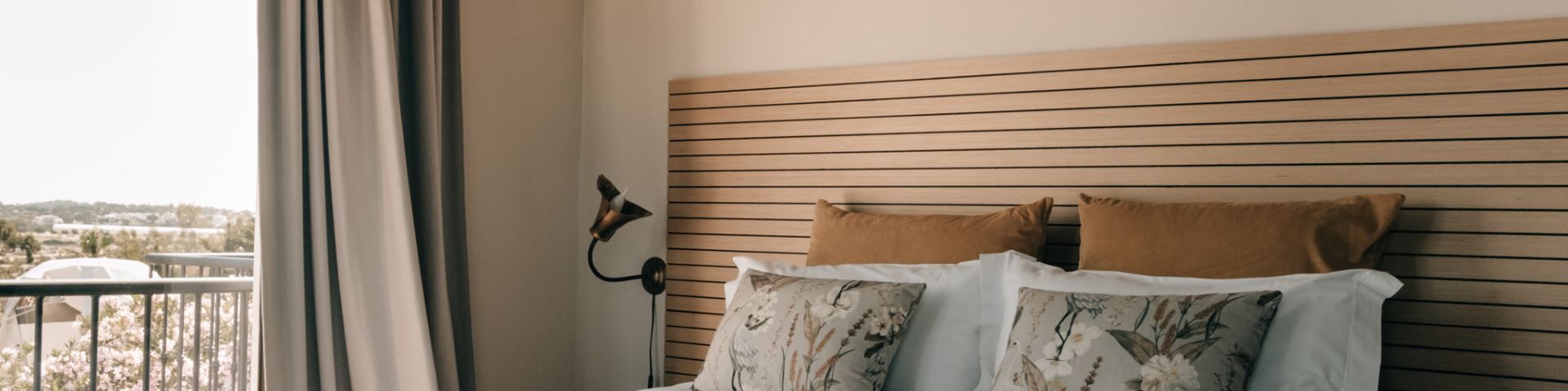 Saudade – Double bedroom with shared bathroom