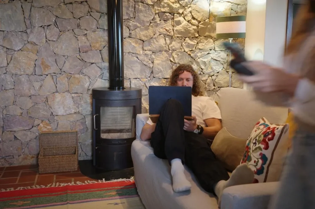 Remote work and chill at pomar na praia